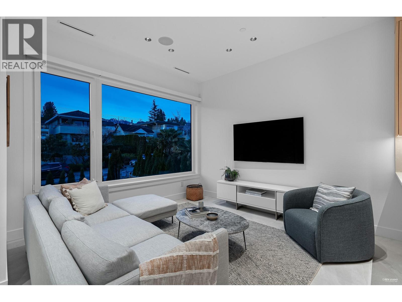 1236 DUCHESS AVENUE, West Vancouver