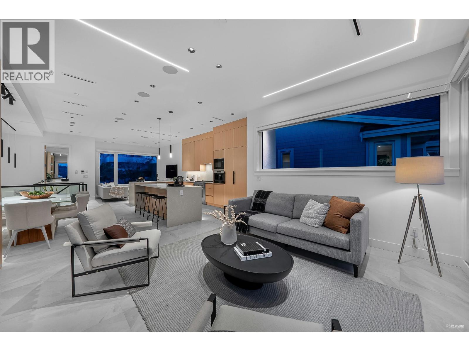 1236 DUCHESS AVENUE, West Vancouver