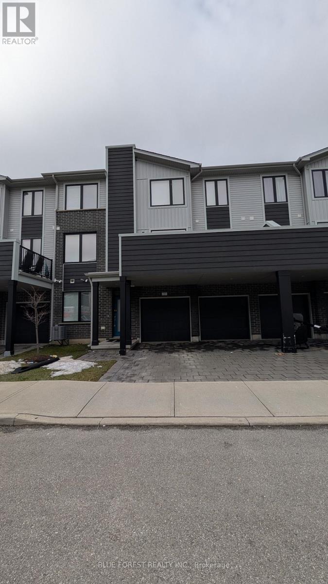 177 Edgevalley Unit 17 photo 2