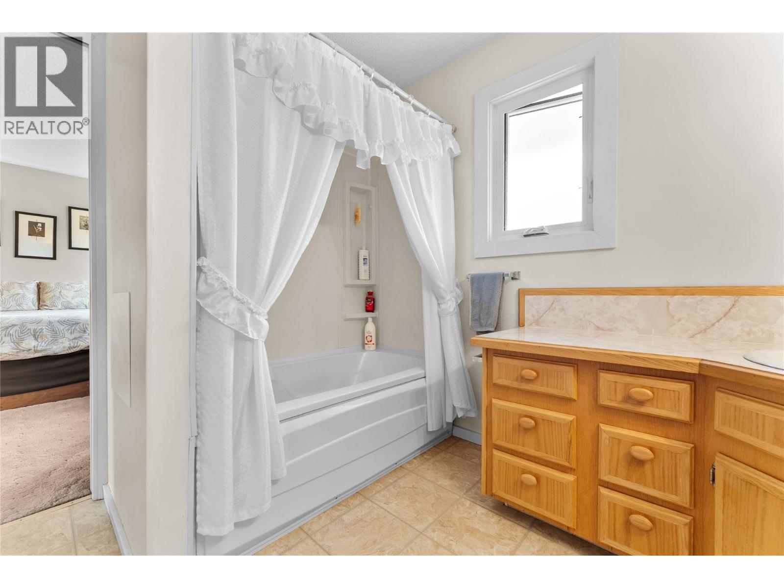  1243 ALDON Road, Kelowna