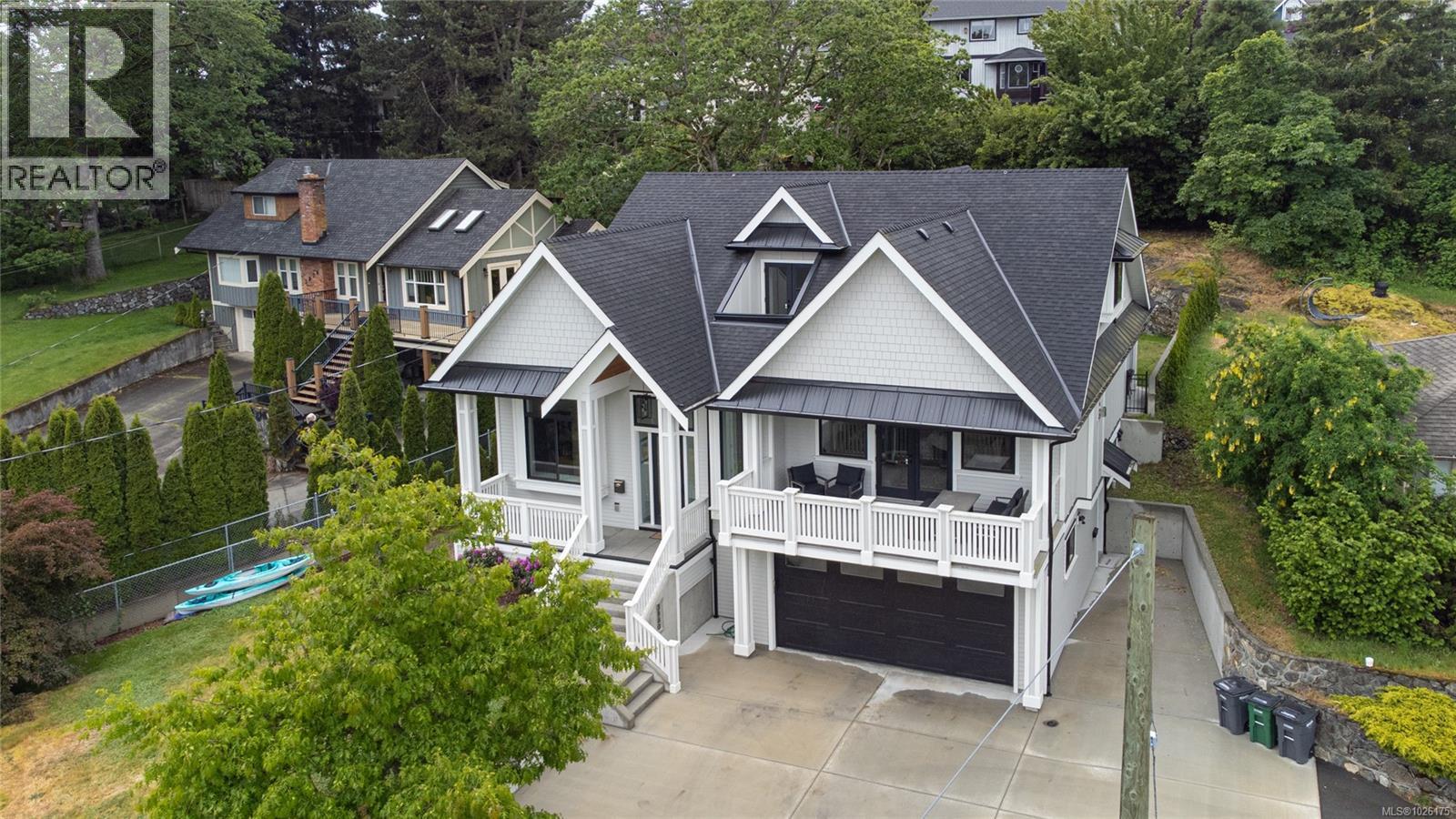  3880 Wilkinson Road, Saanich