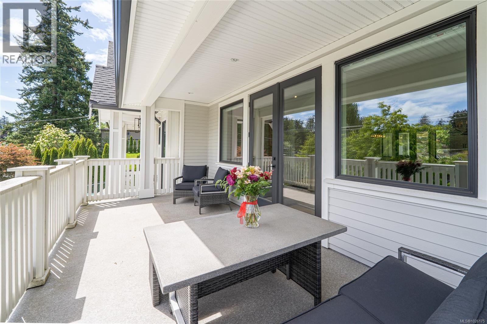  3880 Wilkinson Road, Saanich