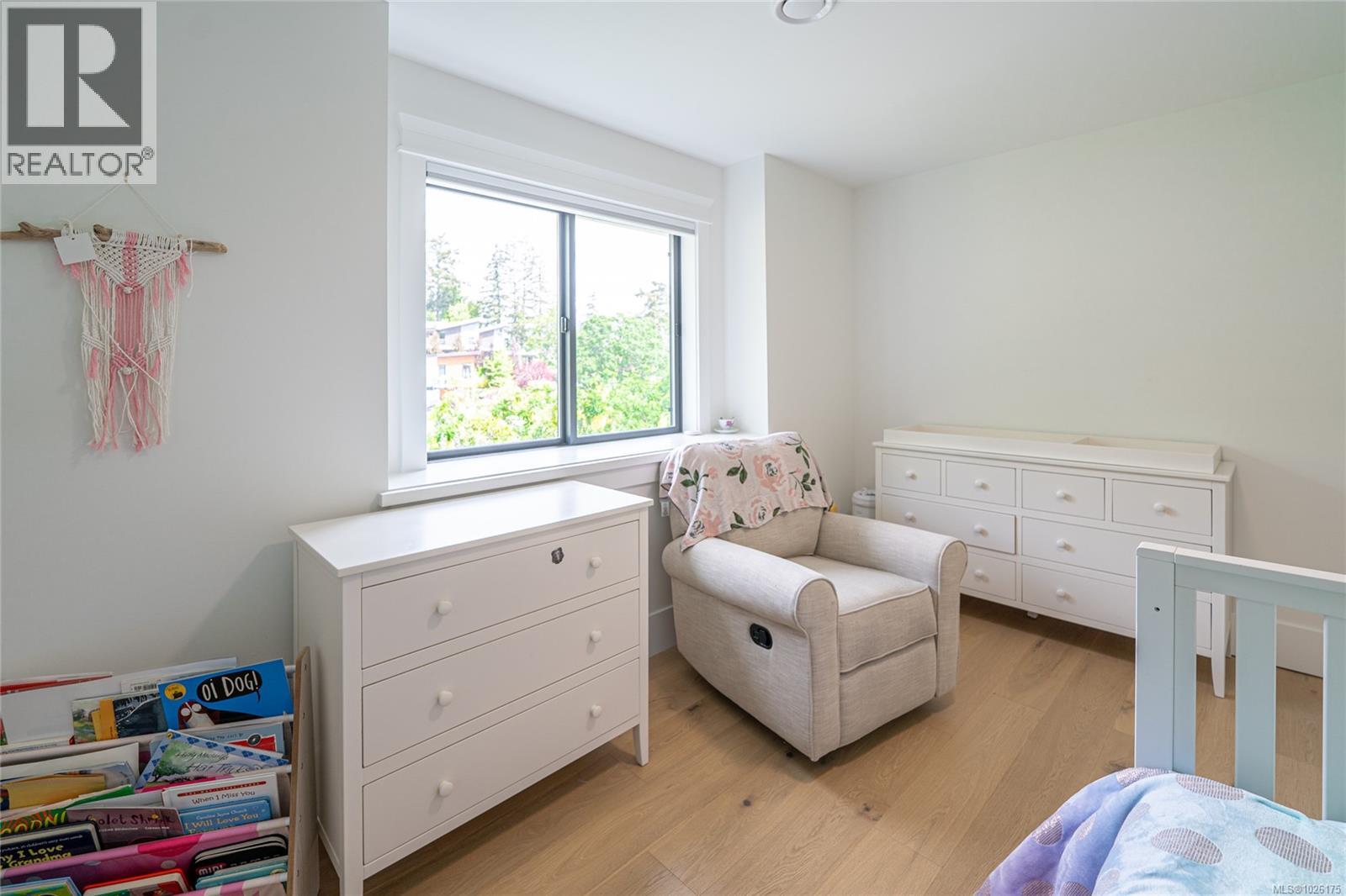  3880 Wilkinson Road, Saanich