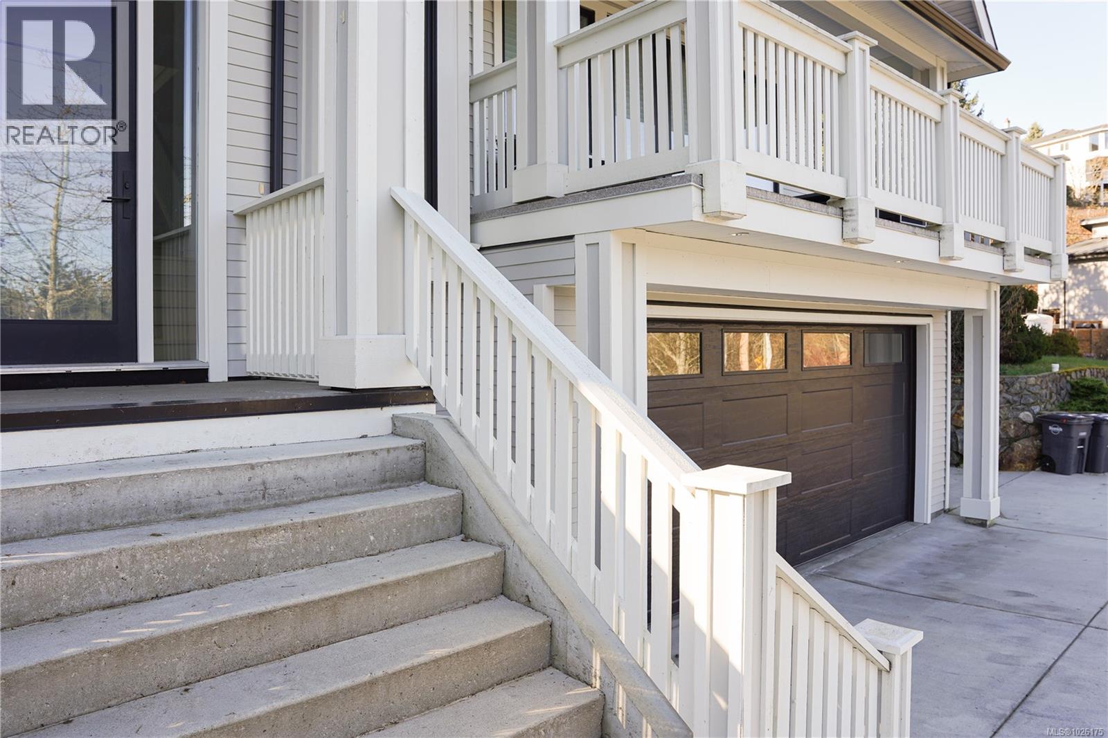  3880 Wilkinson Road, Saanich