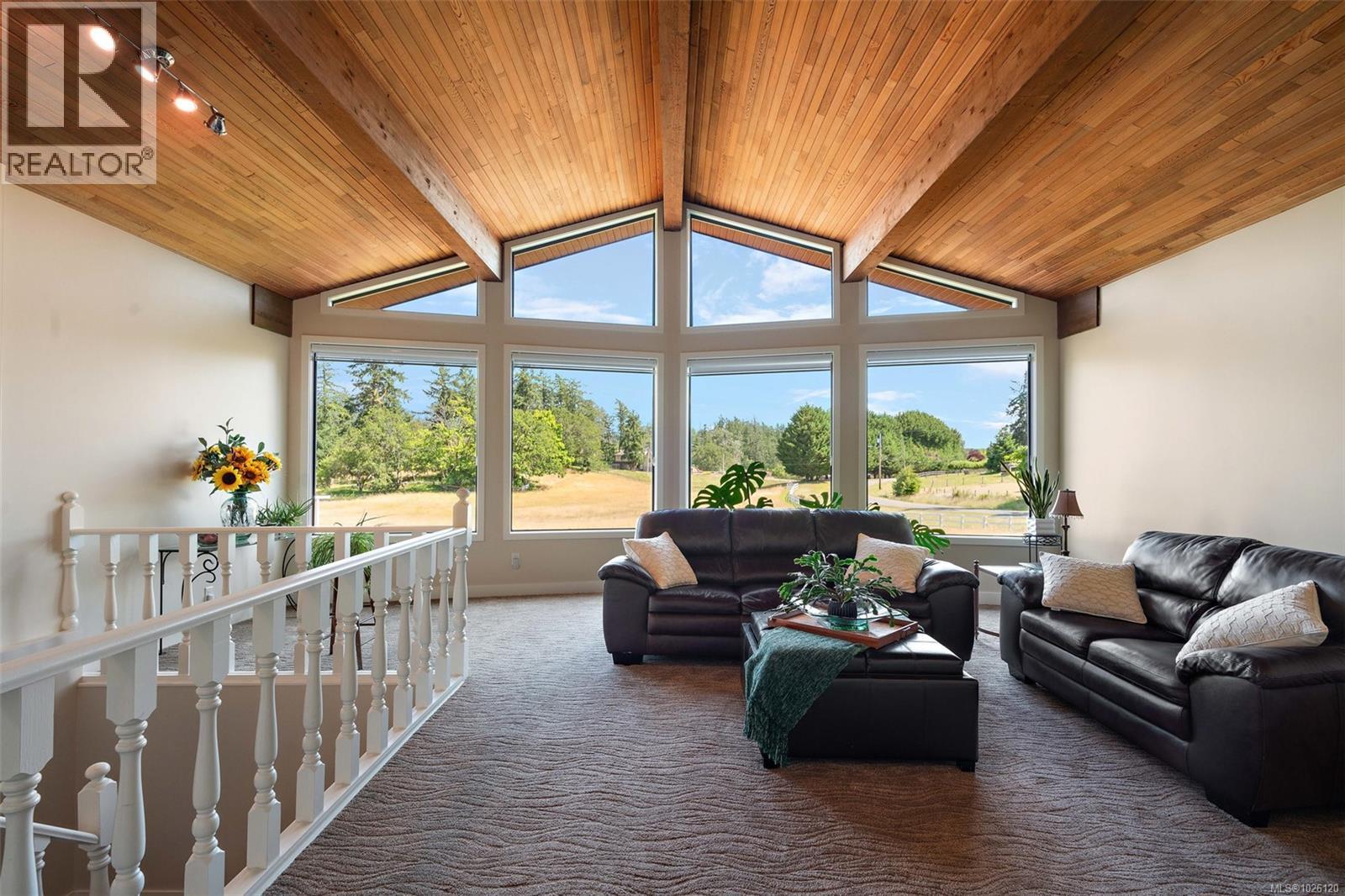  1649 Charlton Road, Saanich