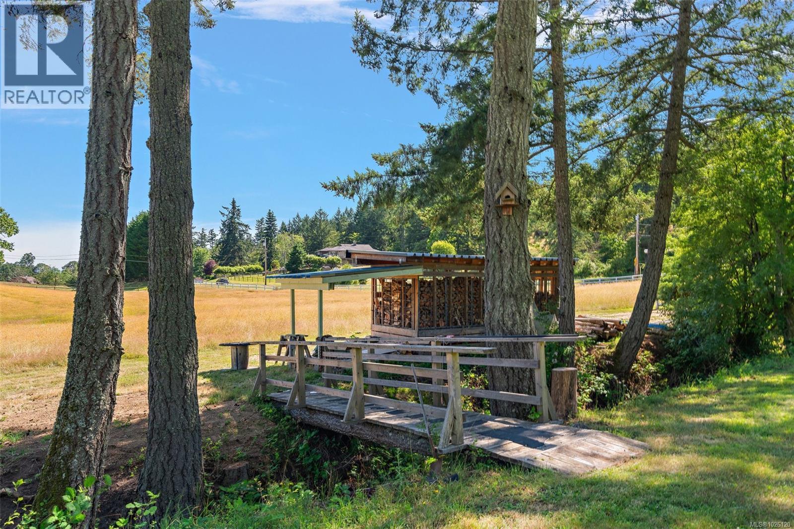  1649 Charlton Road, Saanich