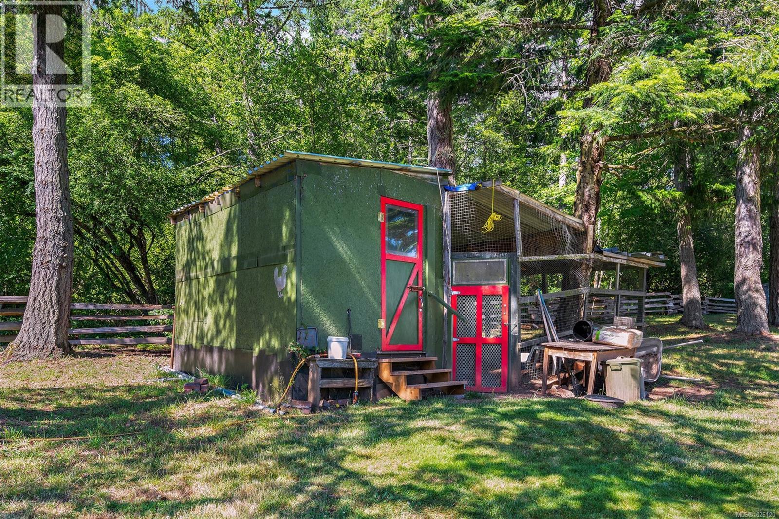  1649 Charlton Road, Saanich