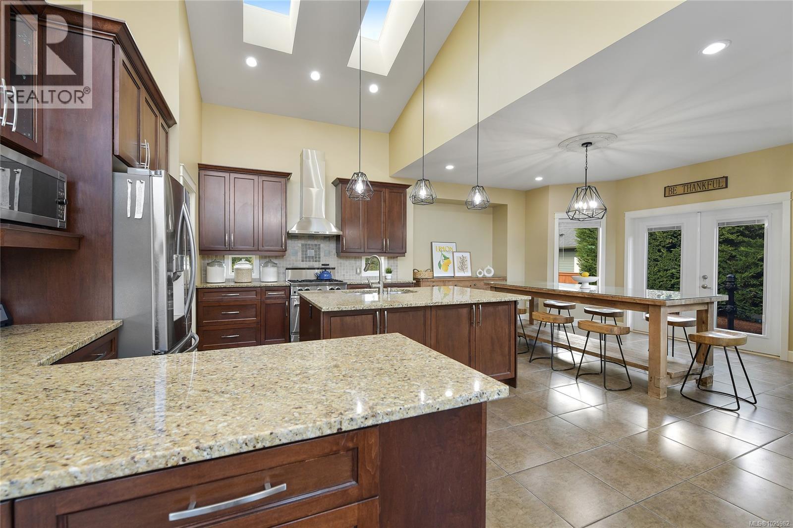 601 Sentinel Dr, Mill Bay