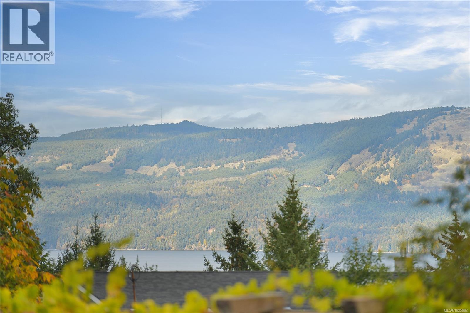 601 Sentinel Dr, Mill Bay