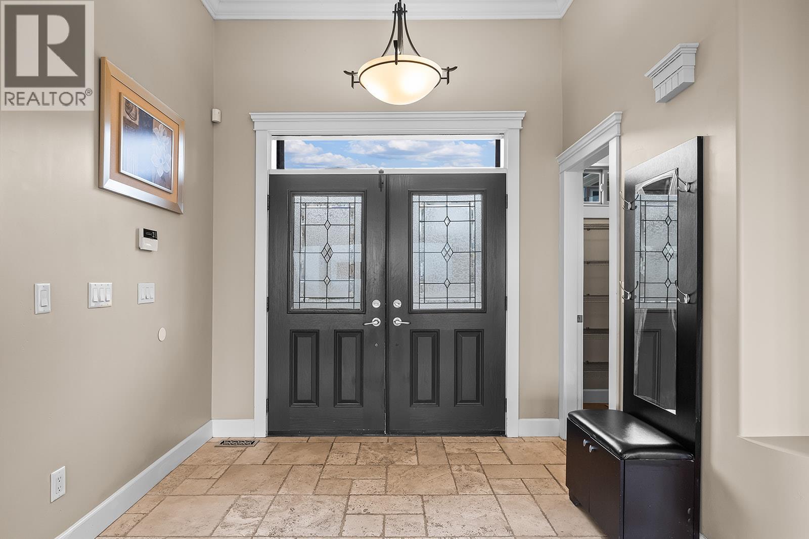 368 Trumpeter Court, Kelowna