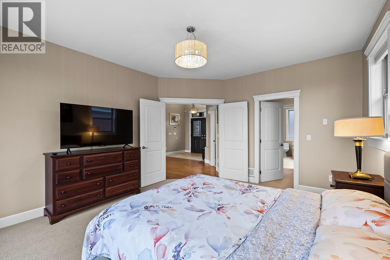 368 Trumpeter Court, Kelowna