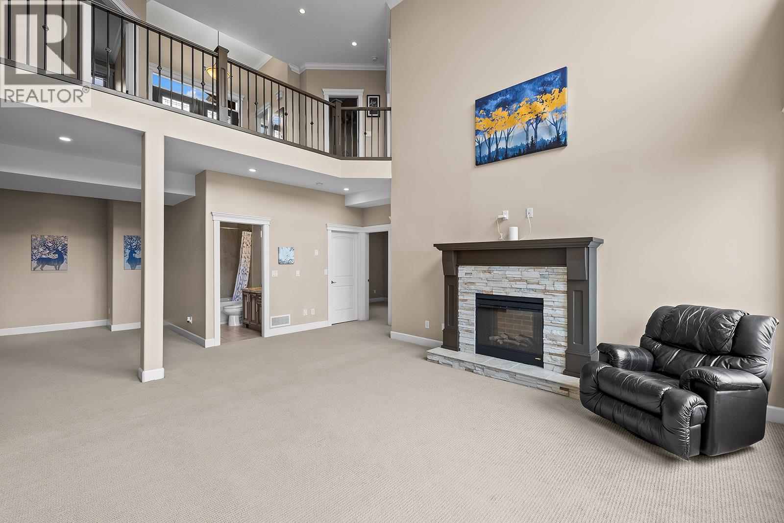 368 Trumpeter Court, Kelowna