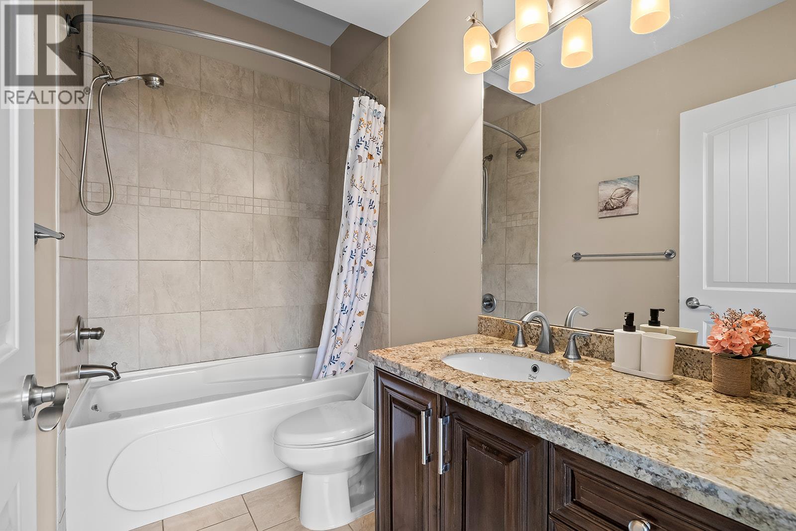 368 Trumpeter Court, Kelowna