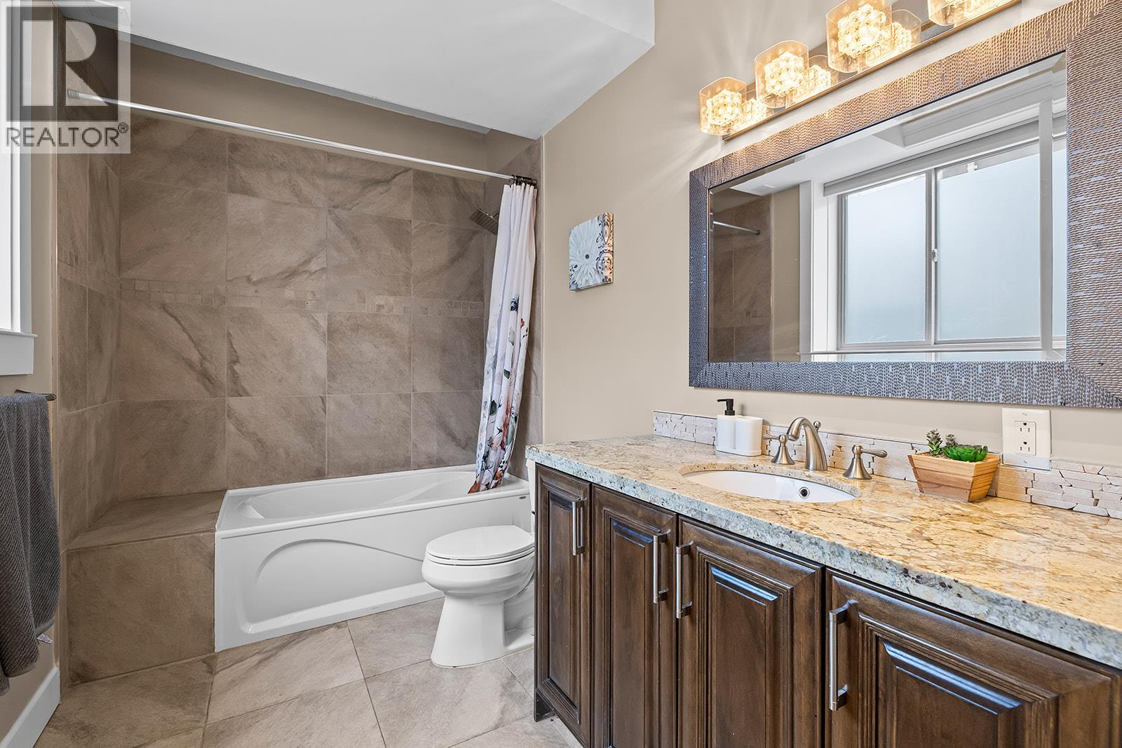 368 Trumpeter Court, Kelowna