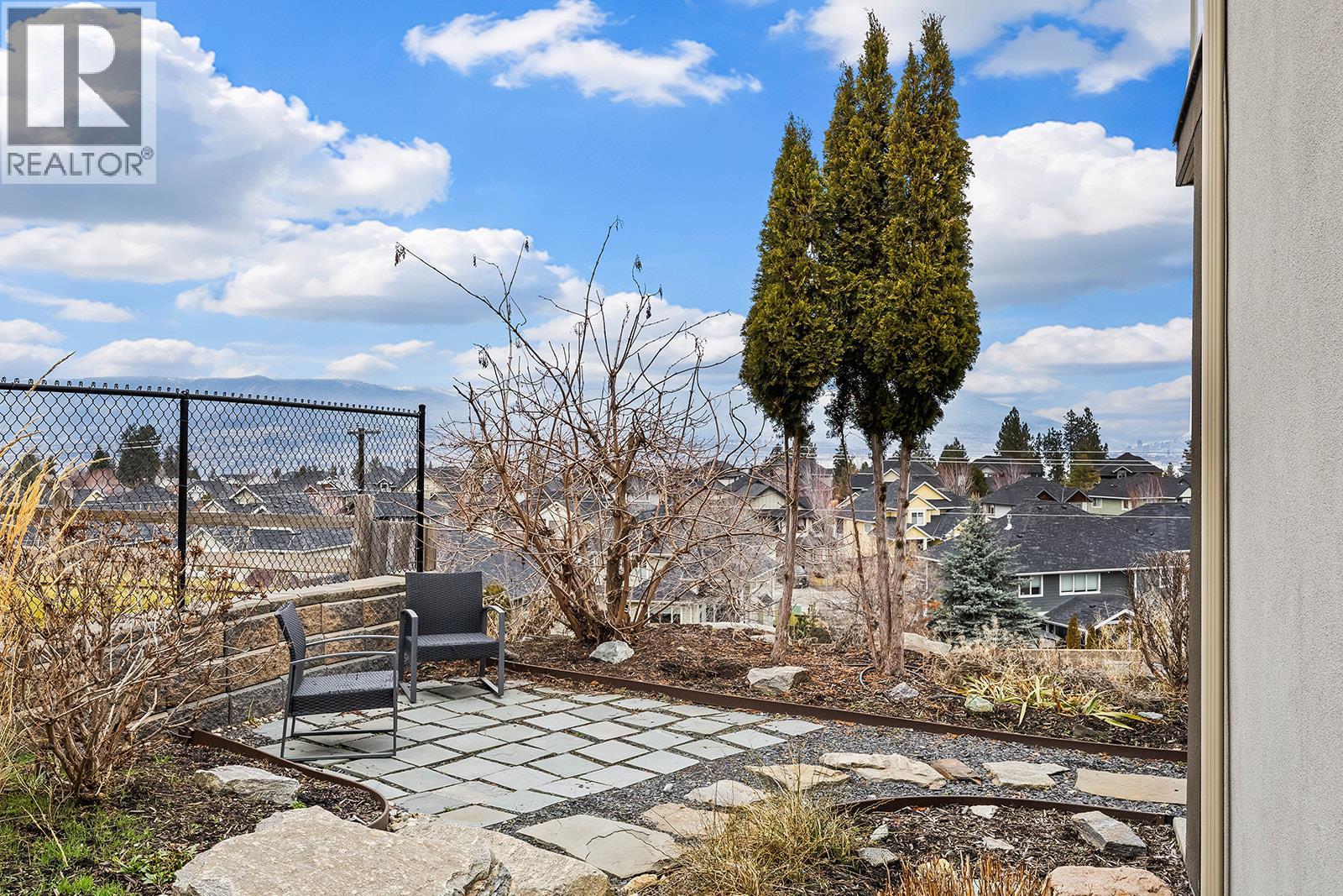 368 Trumpeter Court, Kelowna