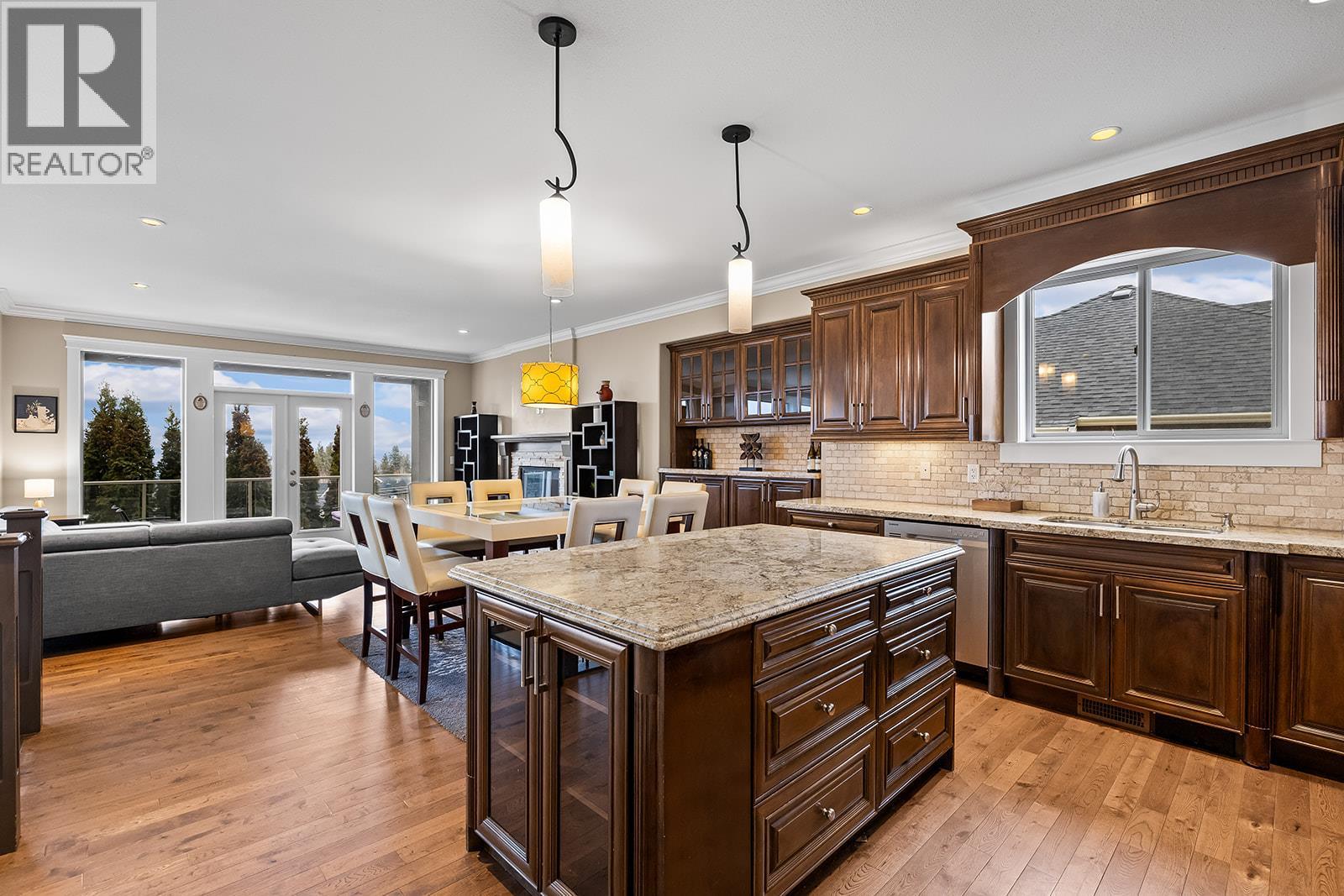 368 Trumpeter Court, Kelowna