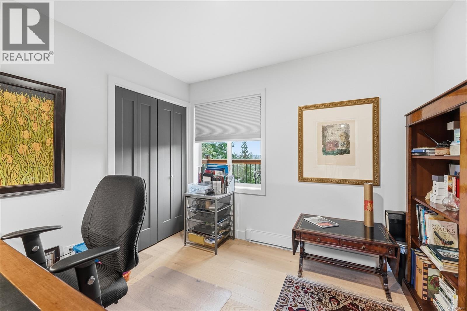 11007 Cedar Lane, North Saanich