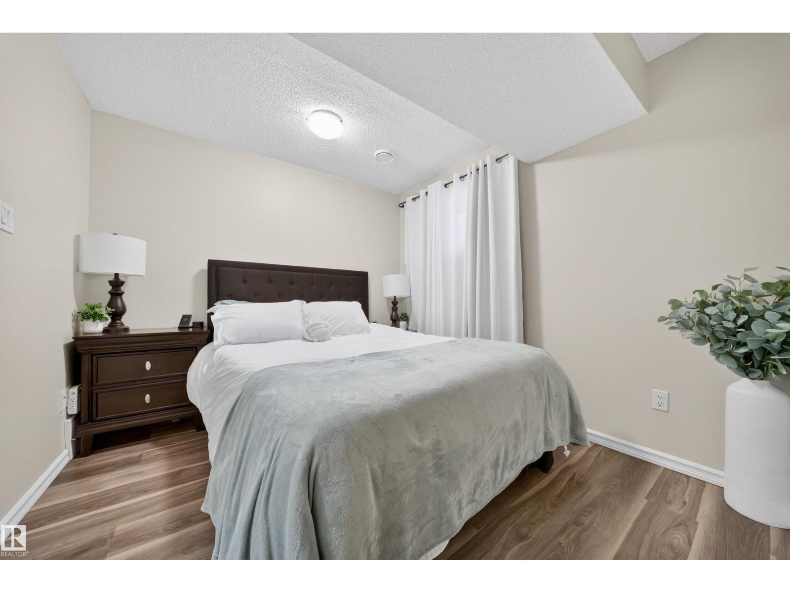 4216 ALEXANDER BAY BA SW, Edmonton