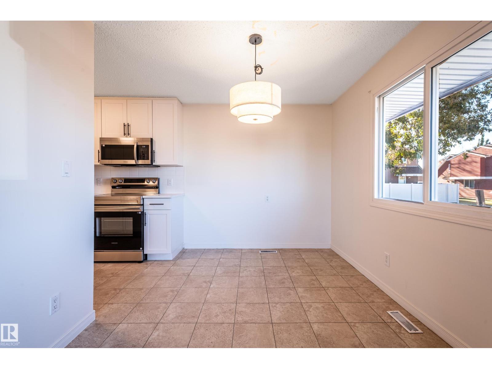 13341 47 ST NW, Edmonton