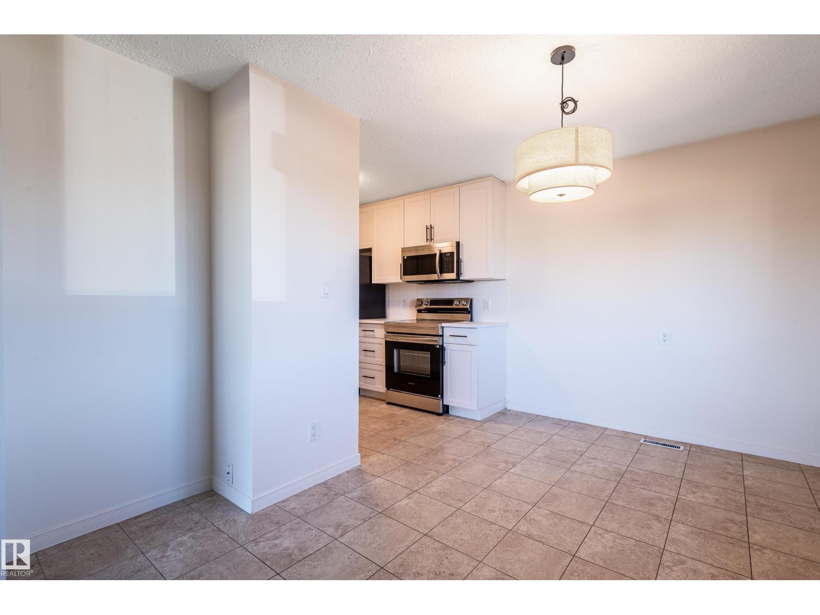 13341 47 ST NW, Edmonton