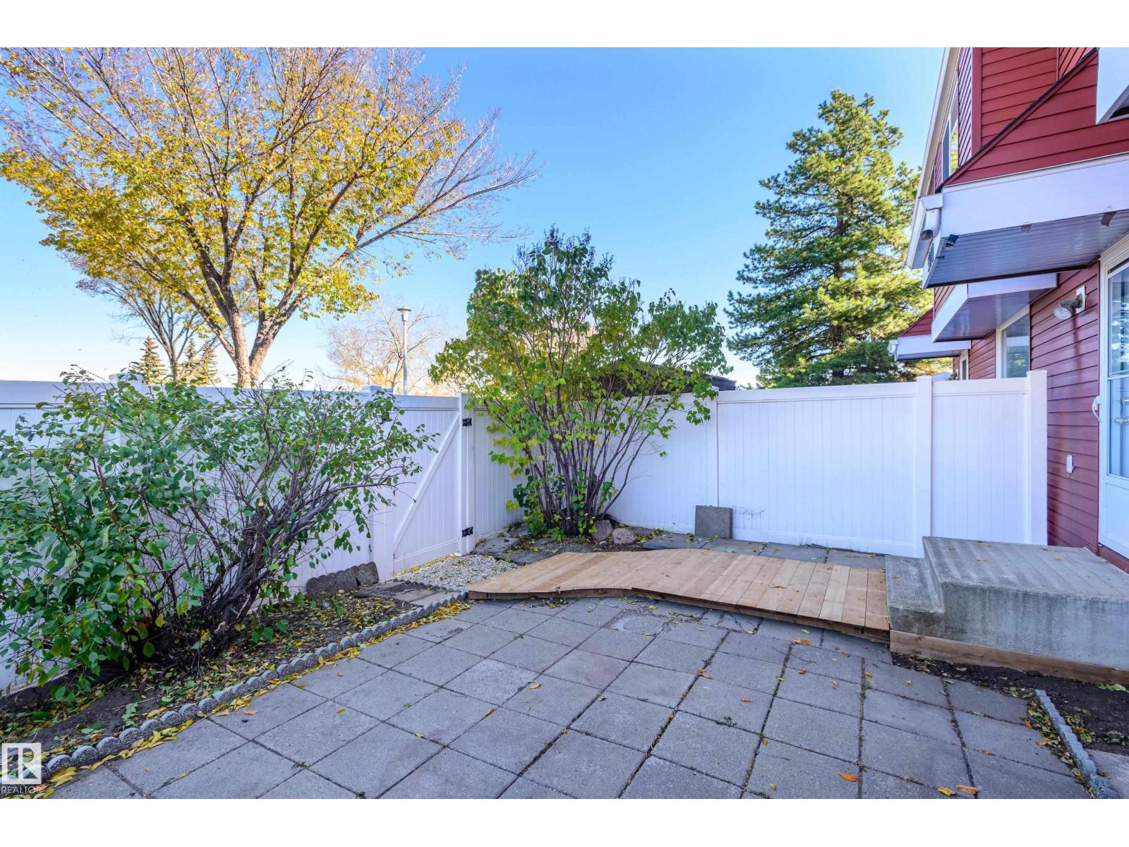 13341 47 ST NW, Edmonton