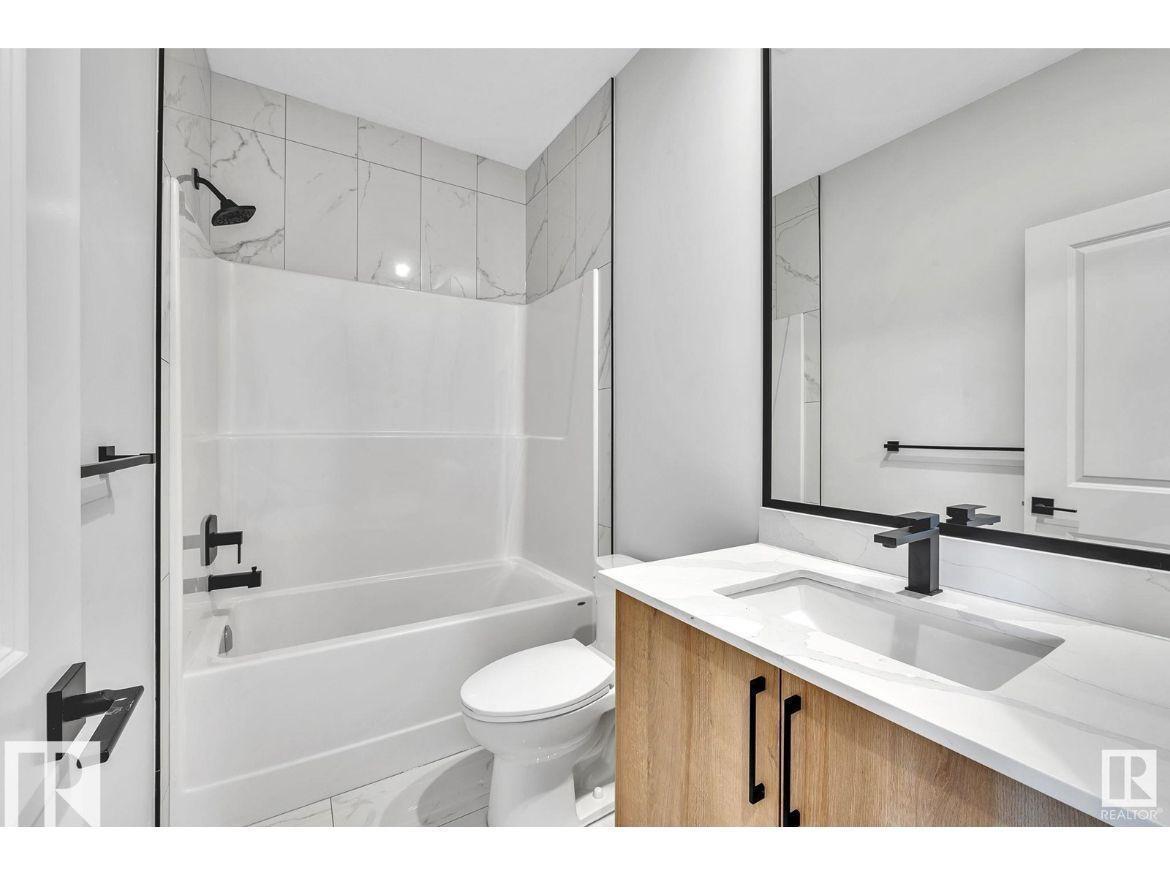 426 crystal creek LI, Leduc