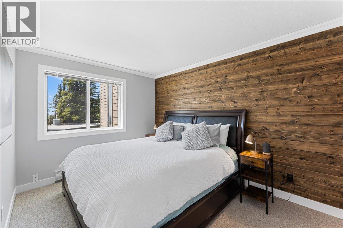 7475 Porcupine Road Unit# 12, Big White