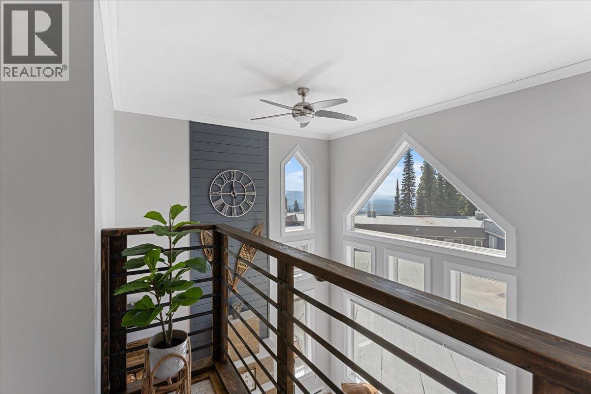 7475 Porcupine Road Unit# 12, Big White