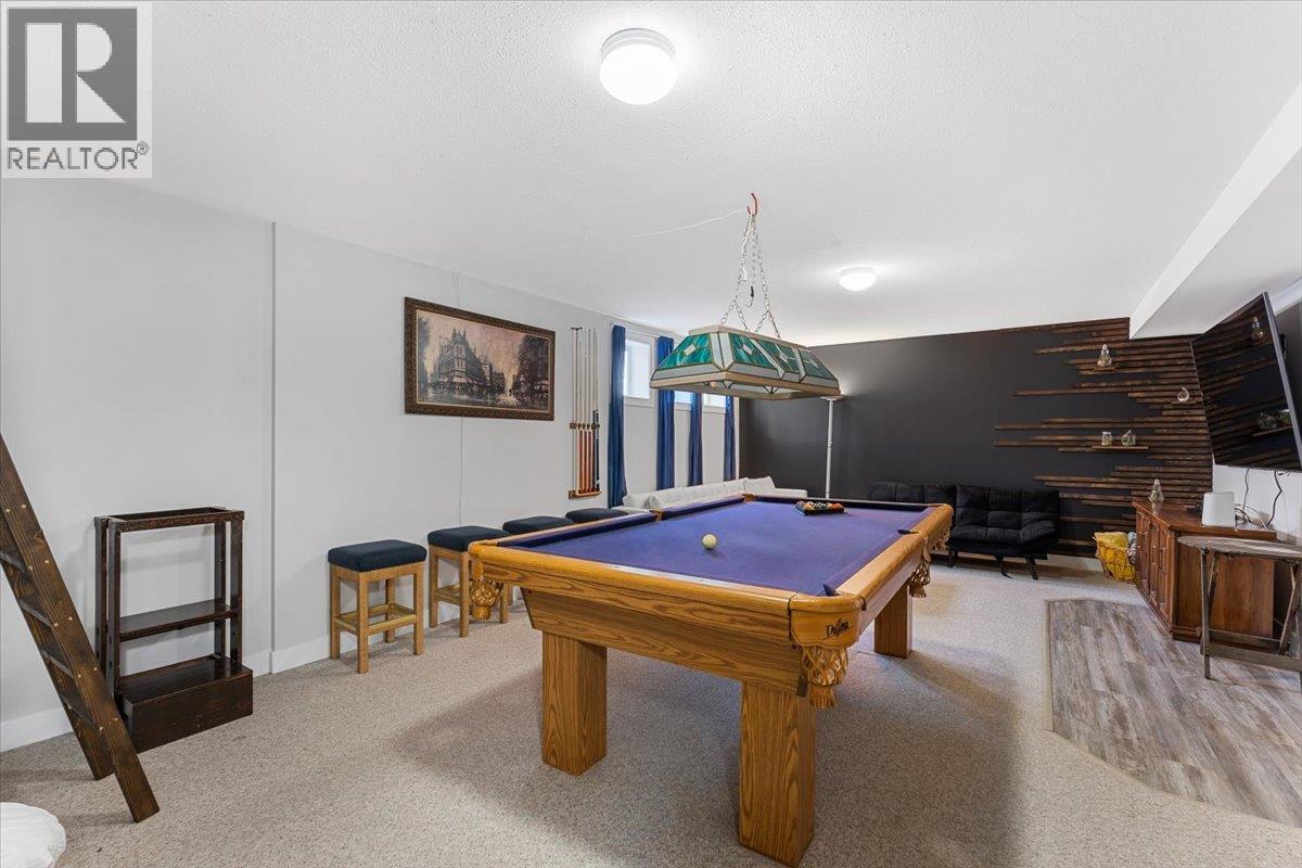 7475 Porcupine Road Unit# 12, Big White