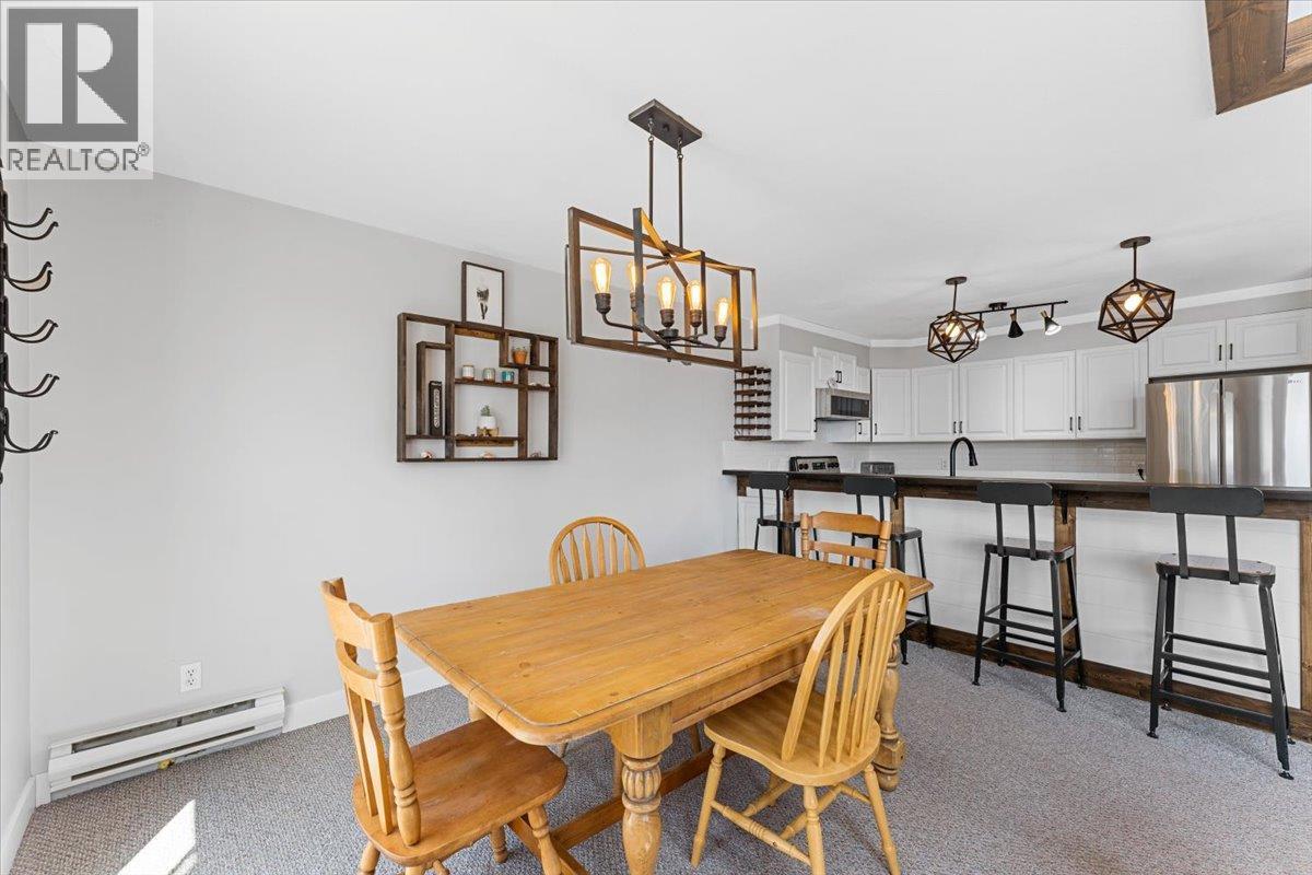 7475 Porcupine Road Unit# 12, Big White