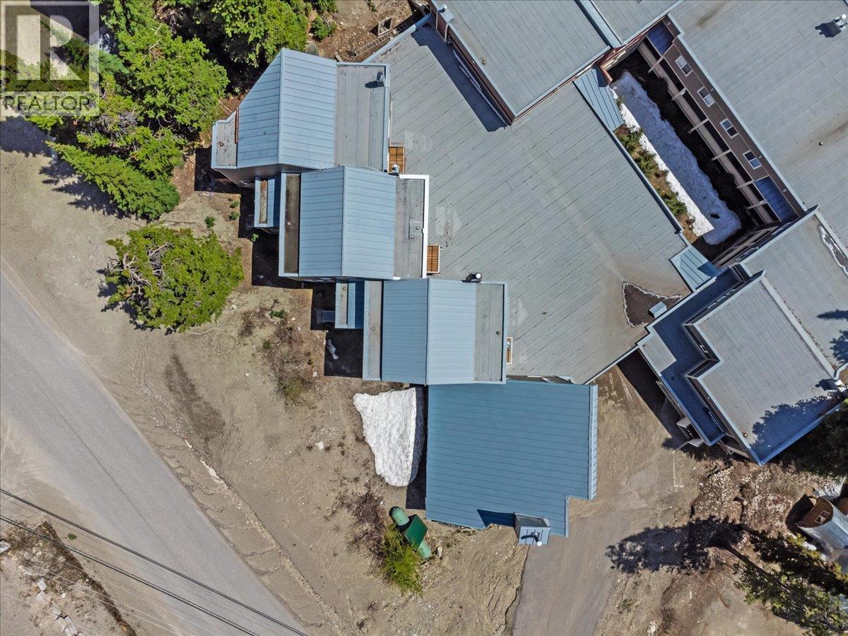 7475 Porcupine Road Unit# 12, Big White