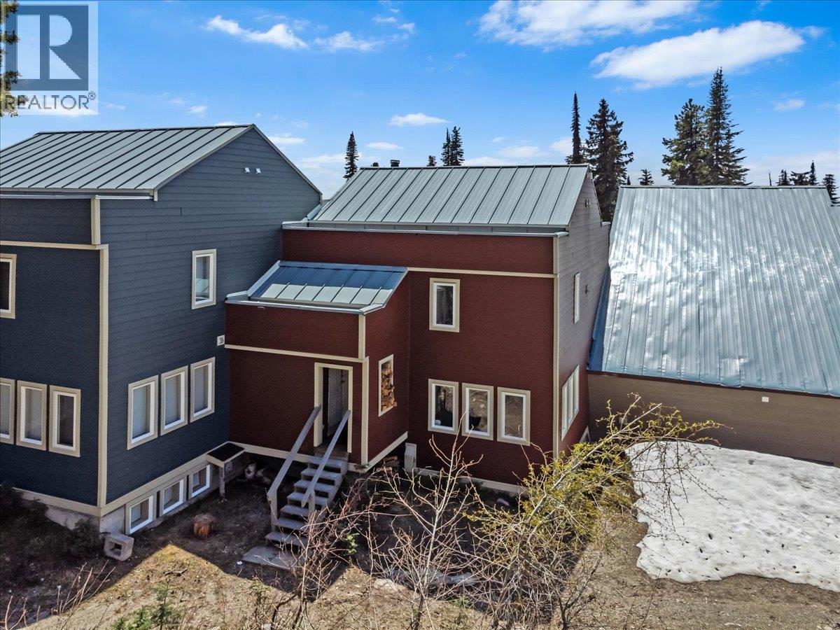 #12 7475 Porcupine Road - 48