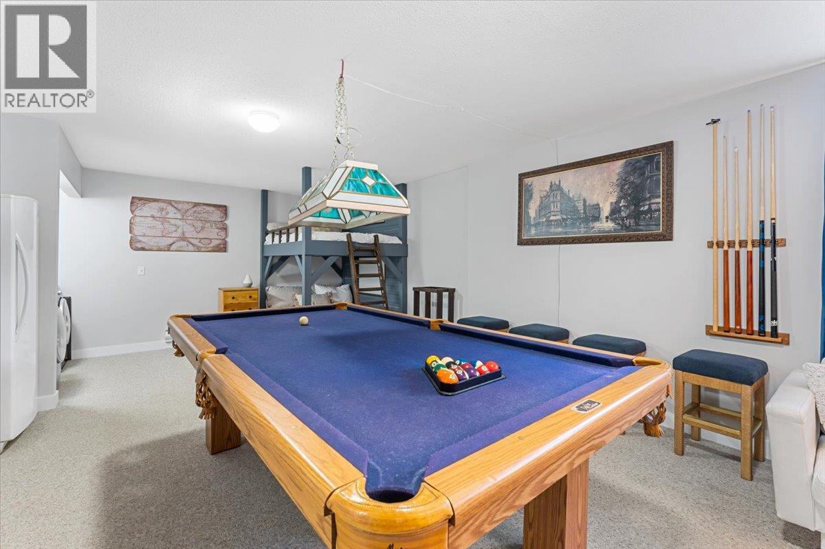 7475 Porcupine Road Unit# 12, Big White