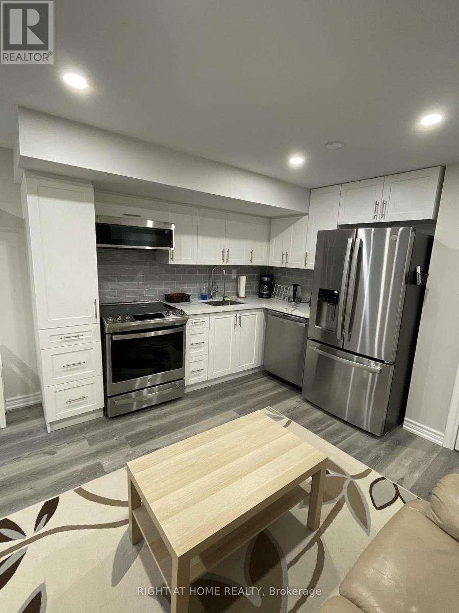 22 Chippingwood Unit Basement photo 5