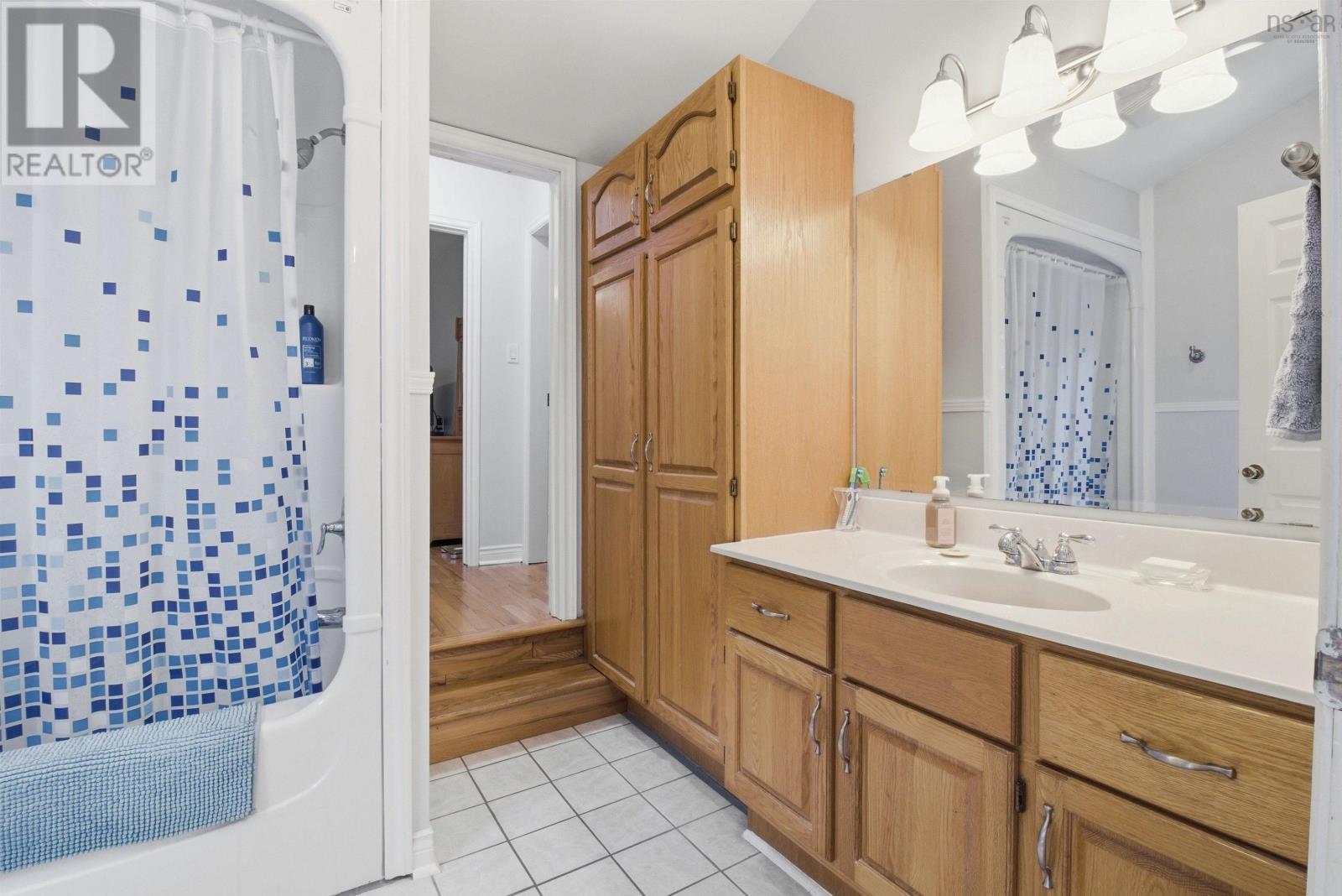 Property 23 of 46 of 643 Highway 1