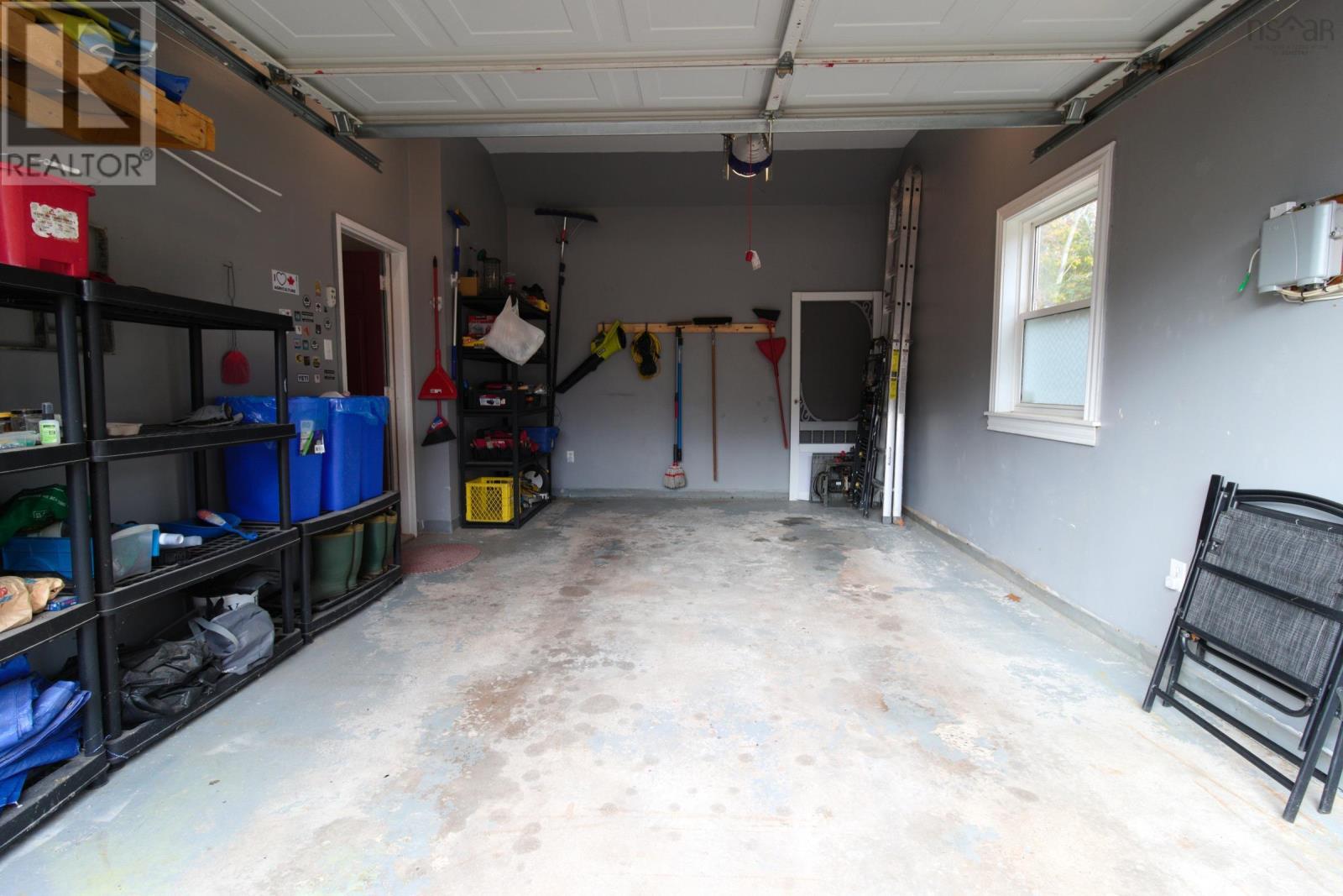 Property 39 of 48 of 973 Shawn Drive