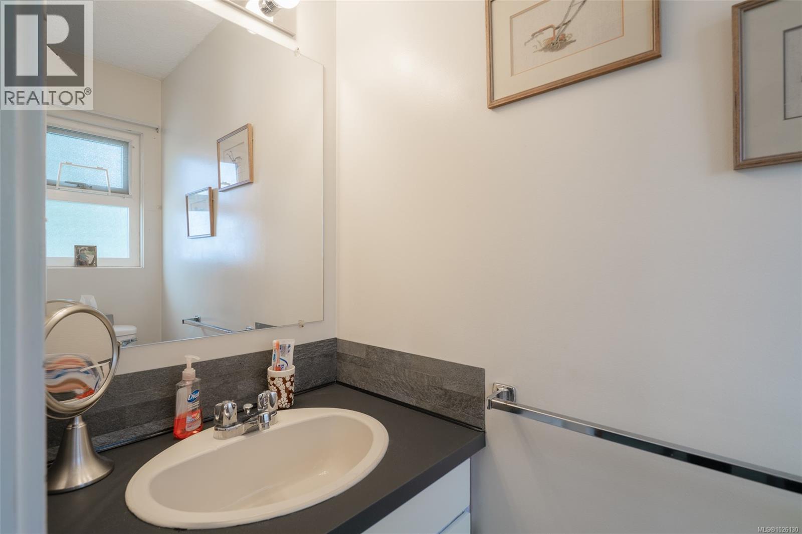 2360 11th Ave, Port Alberni