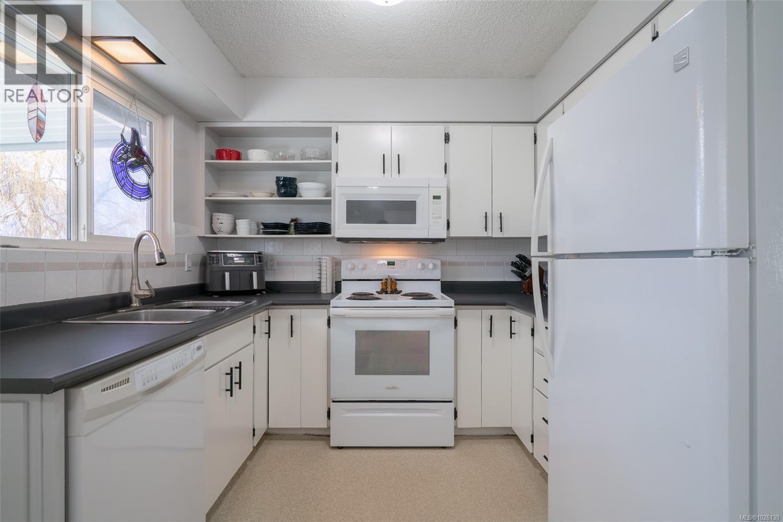 2360 11th Ave, Port Alberni