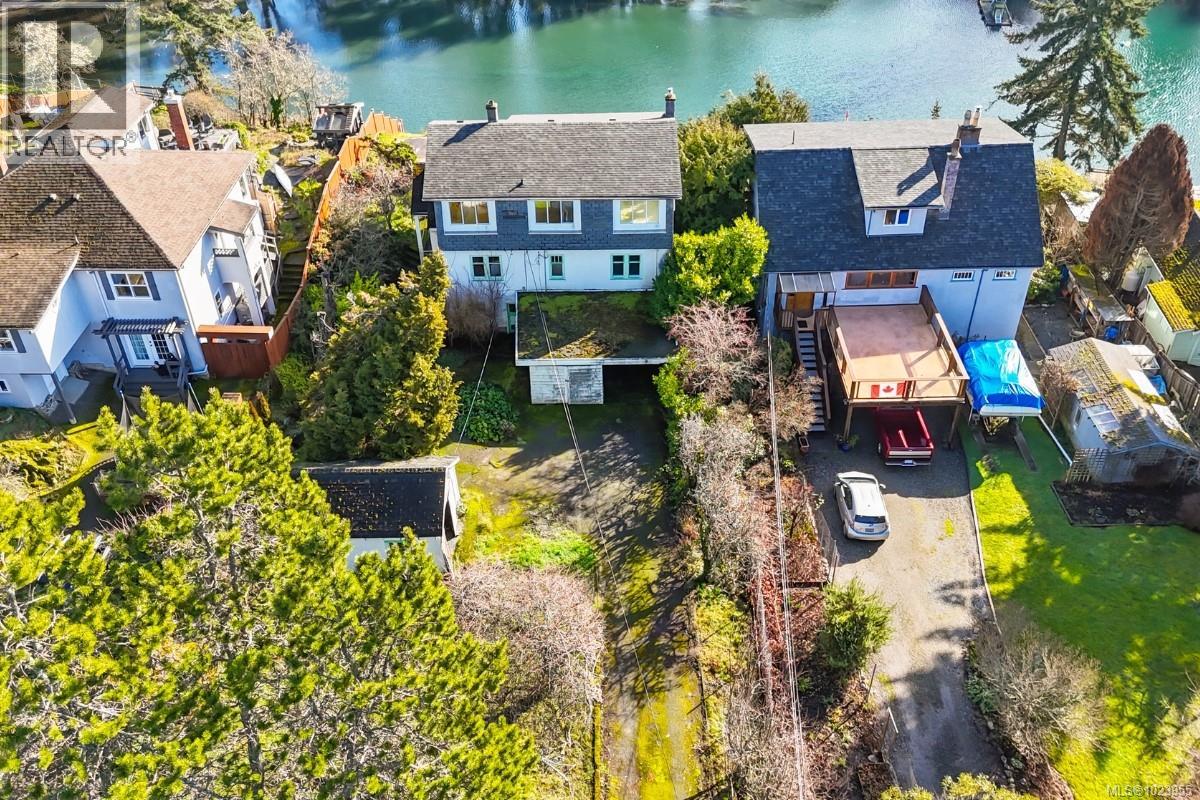 304 Bessborough Ave, View Royal