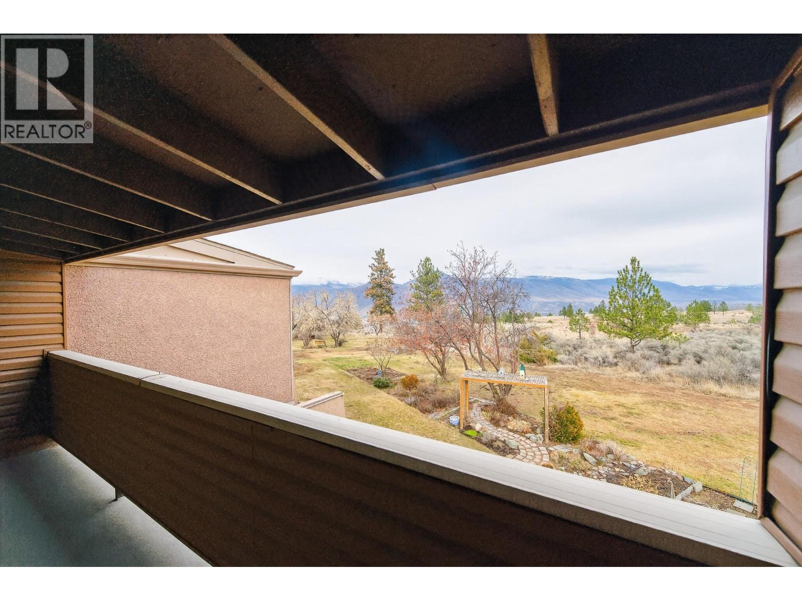 1555 SUMMIT Drive Unit# 15, Kamloops