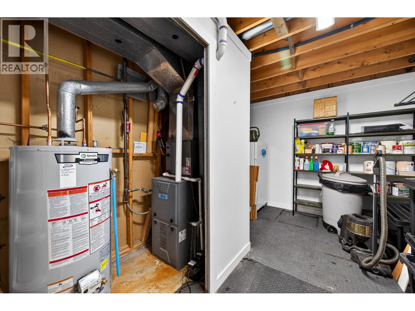 1555 SUMMIT Drive Unit# 15, Kamloops