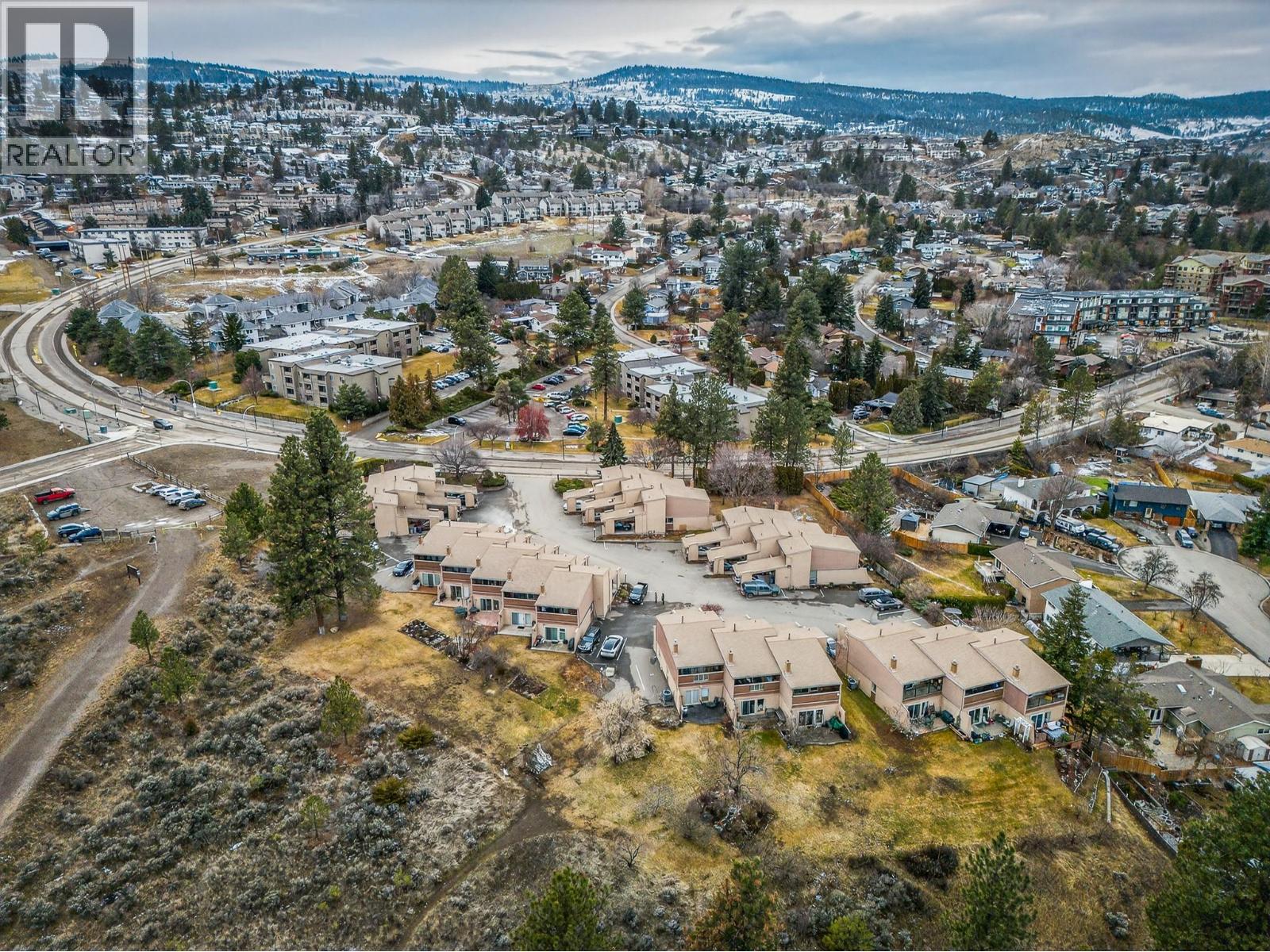 1555 SUMMIT Drive Unit# 15, Kamloops
