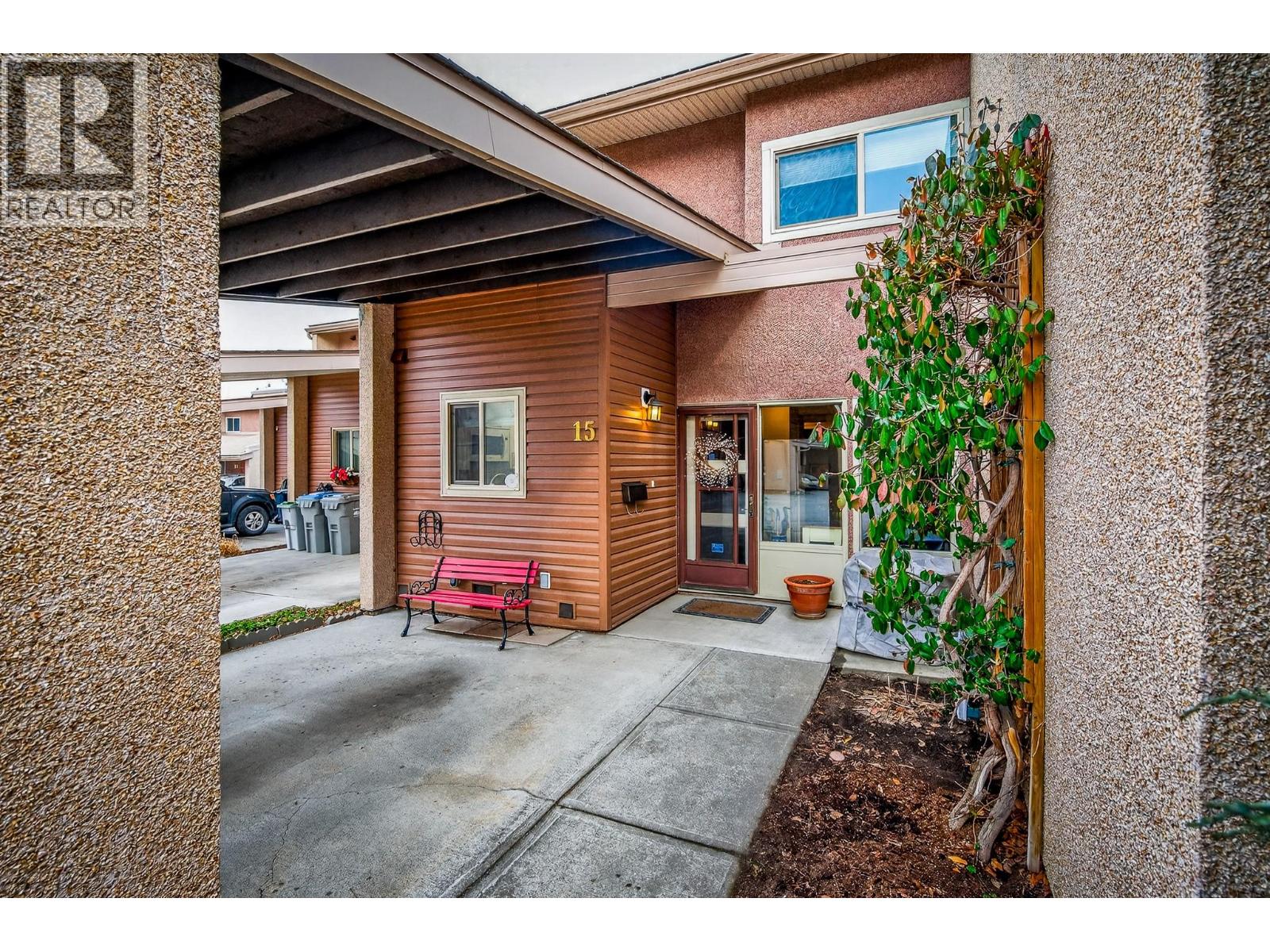 1555 SUMMIT Drive Unit# 15, Kamloops