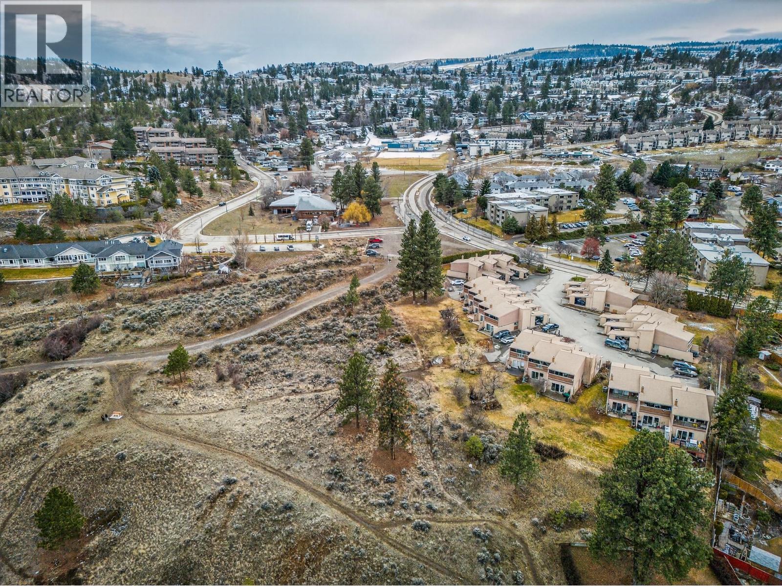 1555 SUMMIT Drive Unit# 15, Kamloops