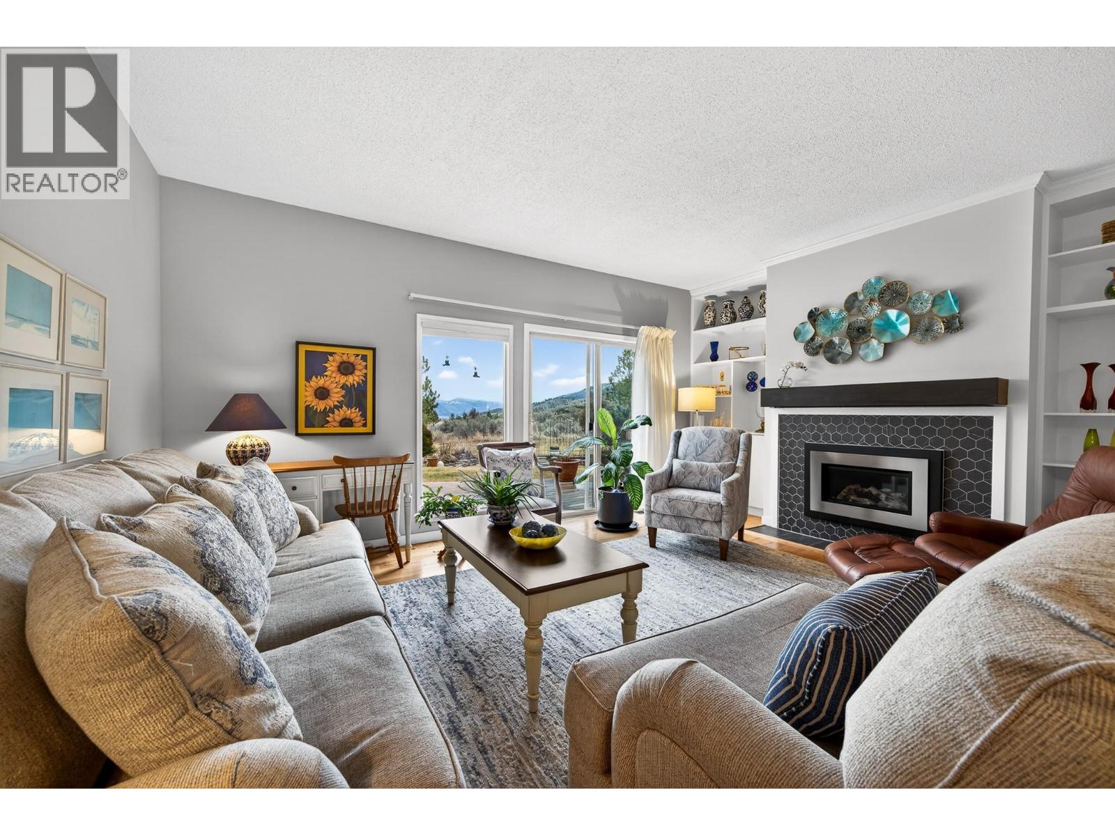 1555 SUMMIT Drive Unit# 15, Kamloops