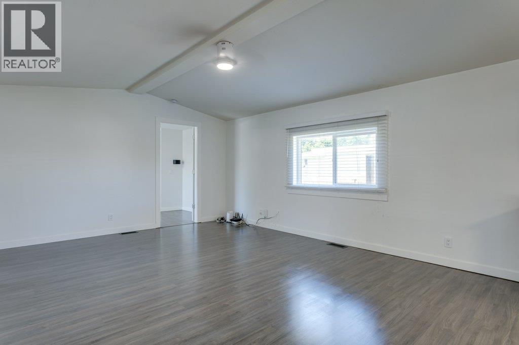 #62 720 Commonwealth Road - 17