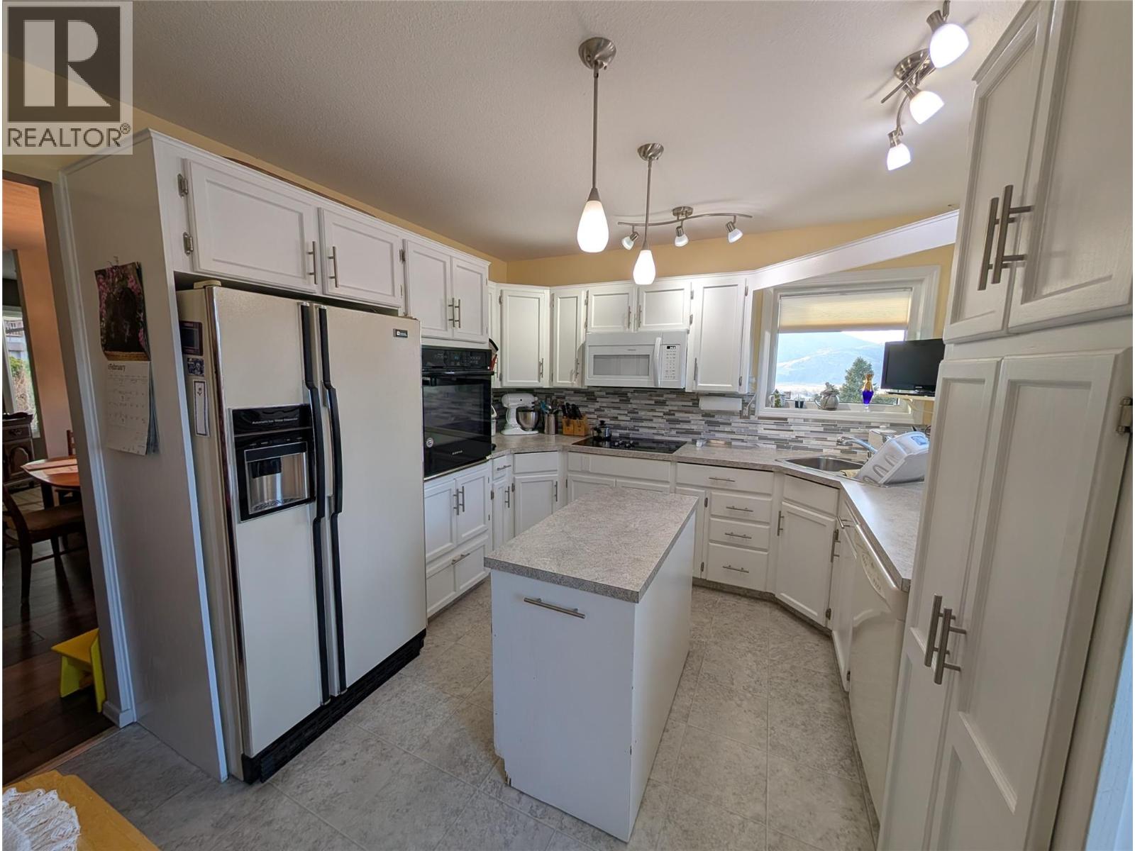 215 Greenwood Drive, Penticton