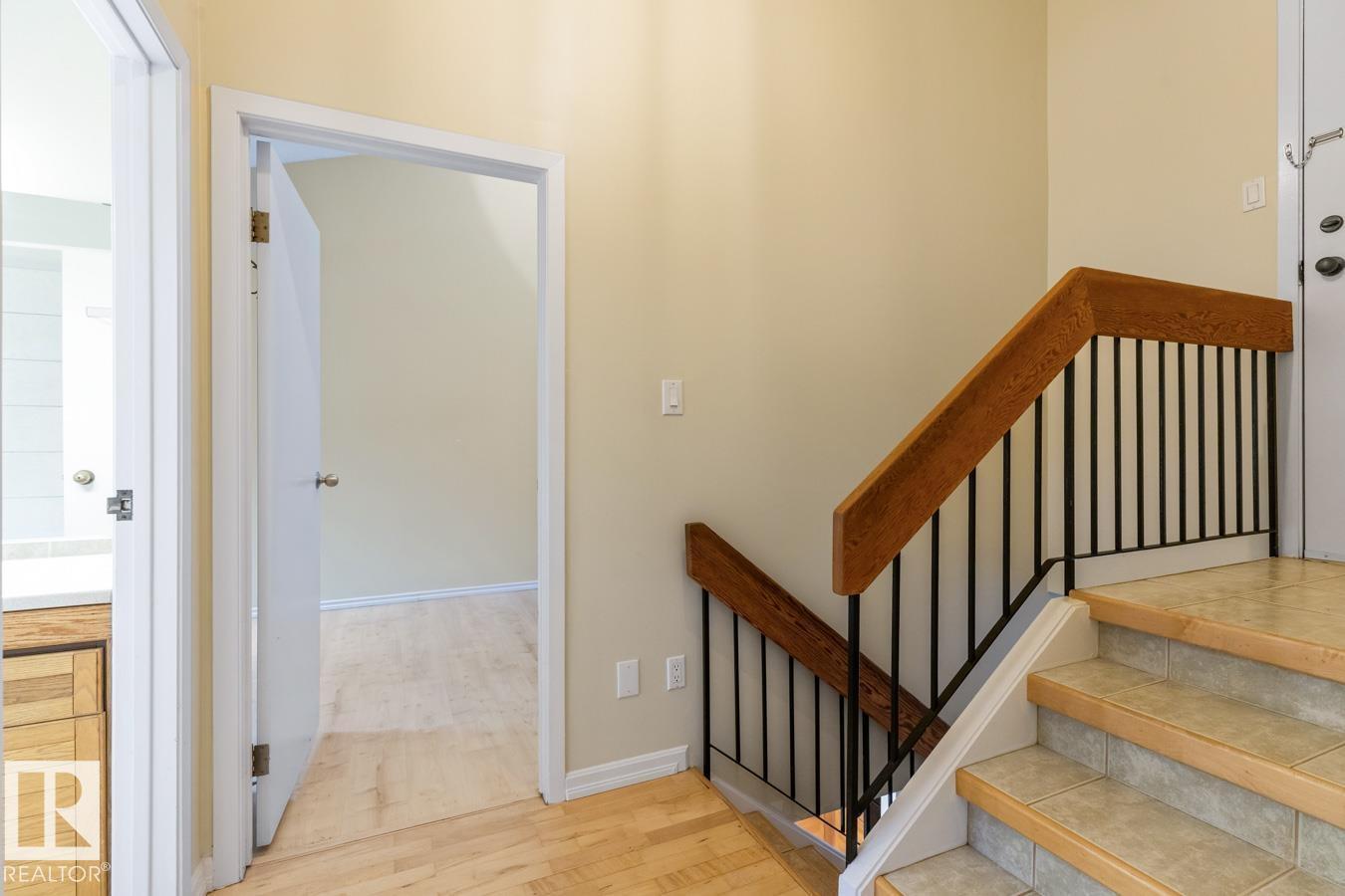 11122 83 AV NW, Edmonton