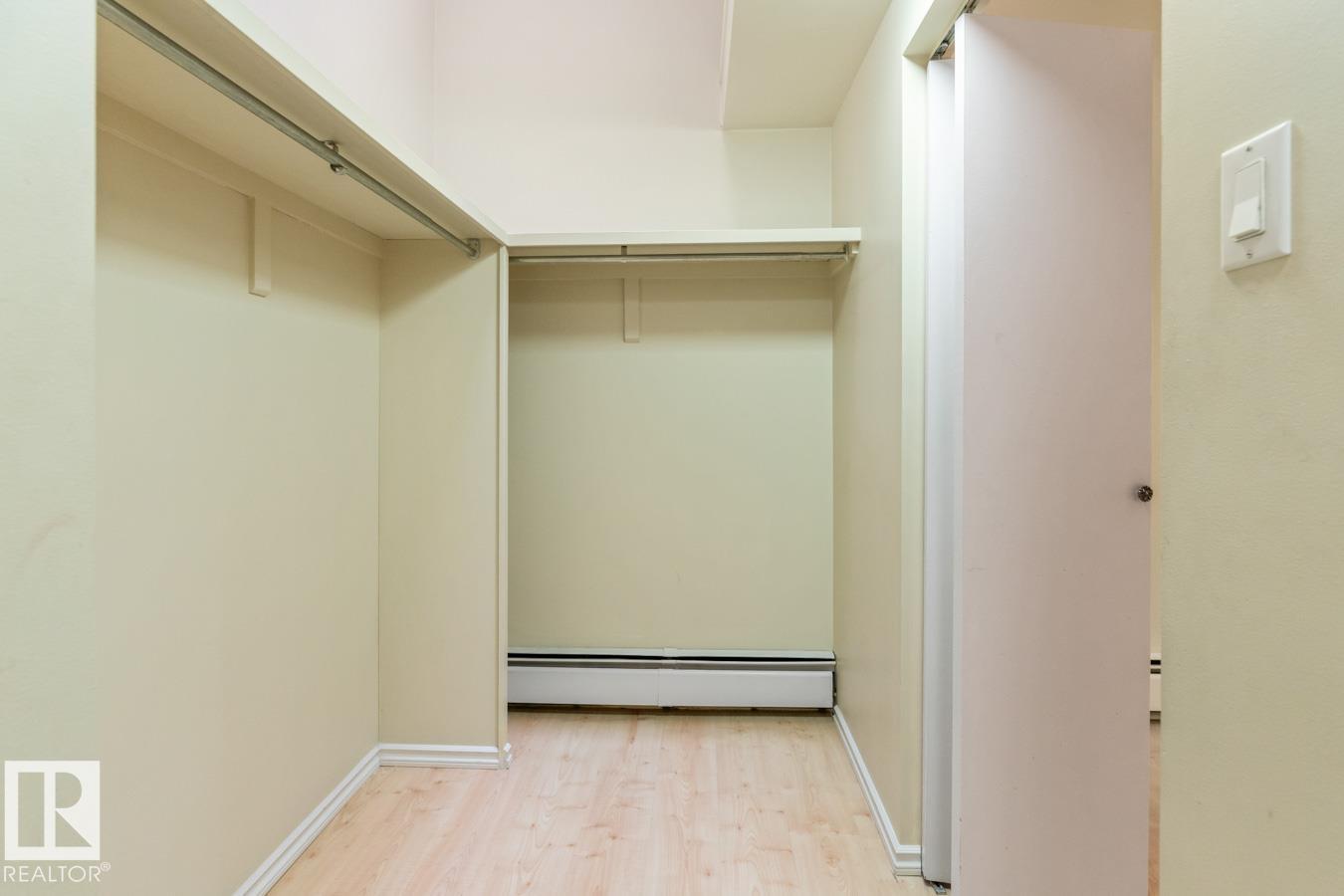 11122 83 AV NW, Edmonton