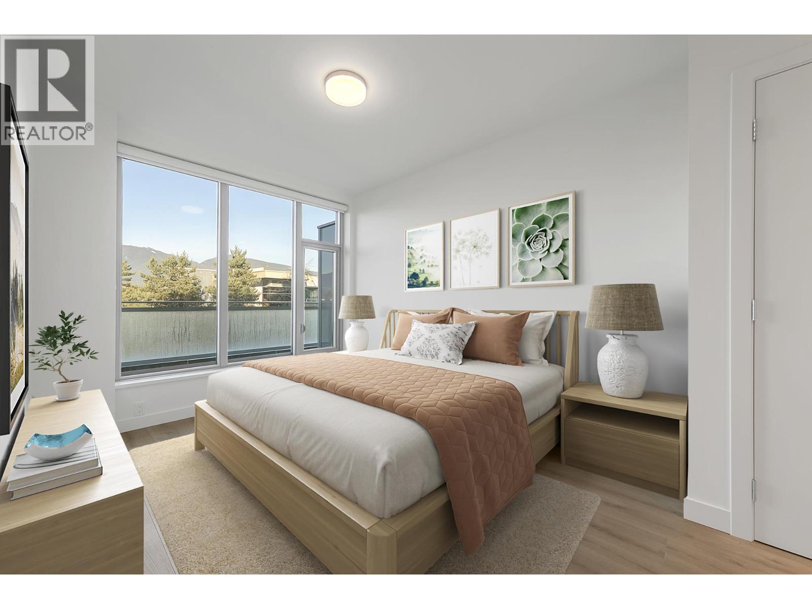 307 755 HARBOURSIDE DRIVE, West Vancouver